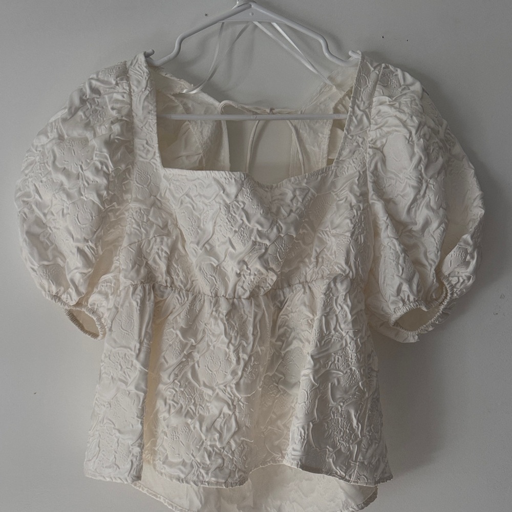 H&M Cream Textured Puff-Sleeve Peplum Top